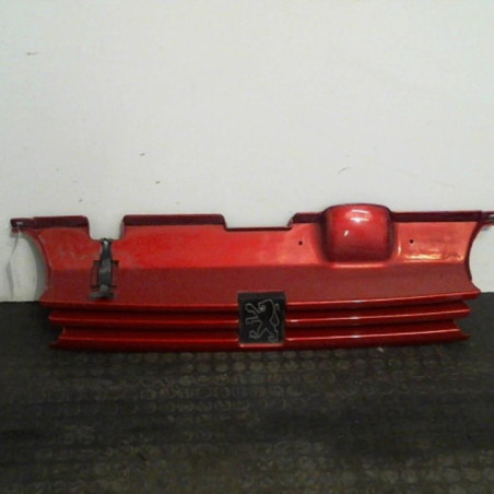 Calandre PEUGEOT 405 Photo n°1