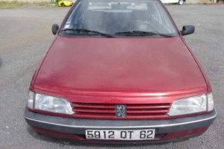 Calandre PEUGEOT 405