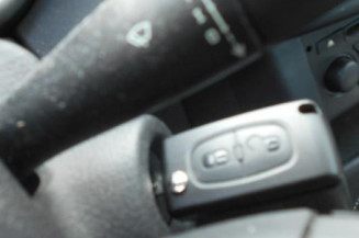Com (Bloc Contacteur Tournant+Commodo Essuie Glace+Commodo Phare) PEUGEOT 207