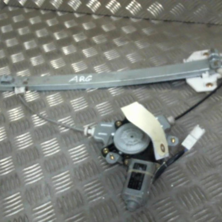 Leve vitre electrique arriere gauche HYUNDAI MATRIX Photo n°1