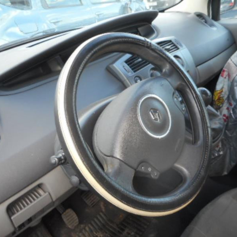 Trappe d'essence RENAULT SCENIC 2 Photo n°8