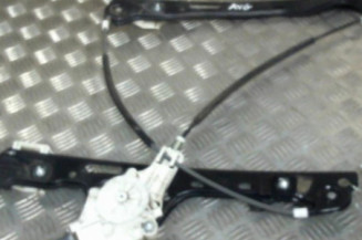 Leve vitre electrique avant gauche BMW SERIE 1 E87 Photo n°1