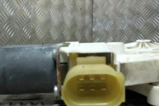 Leve vitre electrique avant gauche BMW SERIE 1 E87