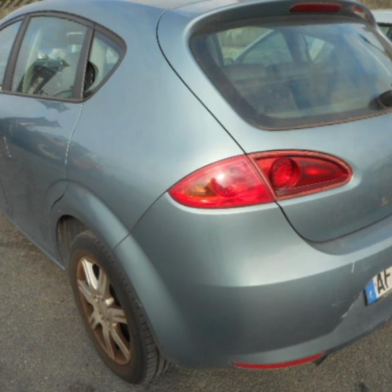 Retroviseur droit SEAT LEON 2 Photo n°9