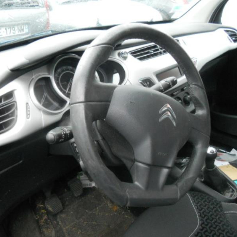 Serrure arriere droit CITROEN C3 2 Photo n°10