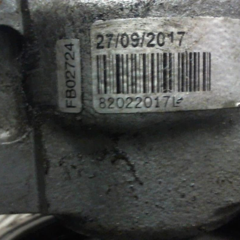 Pompe de direction FORD KA 1 Photo n°3