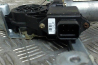 Leve vitre electrique arriere droit OPEL VECTRA B