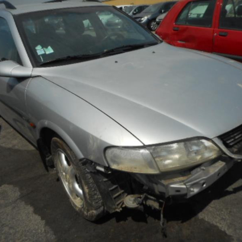 Leve vitre electrique arriere droit OPEL VECTRA B Photo n°4