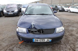 Commodo d'essuie glaces VOLKSWAGEN PASSAT 4