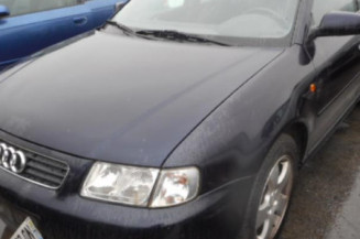 Serrure avant droit AUDI A3 1