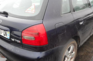 Serrure avant droit AUDI A3 1