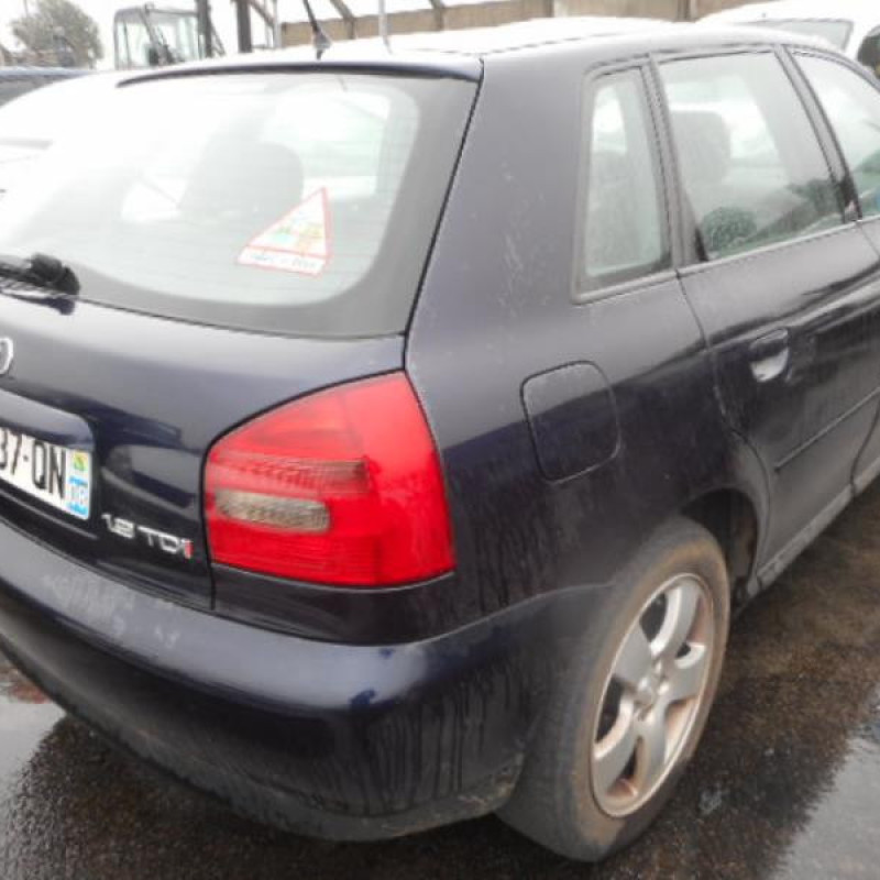 Serrure avant droit AUDI A3 1 Photo n°5