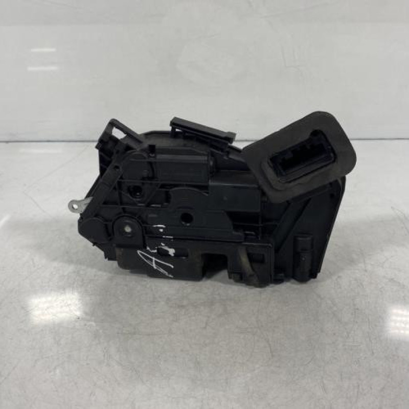 Serrure avant droit VOLKSWAGEN GOLF 6 Photo n°3