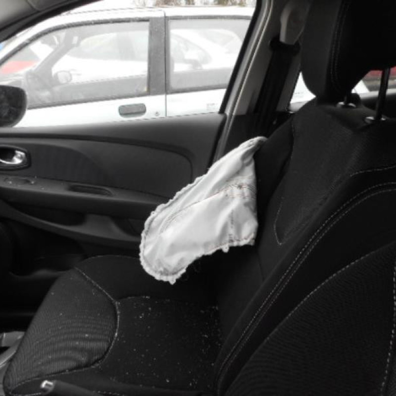 Autoradio d'origine RENAULT CLIO 4 Photo n°9