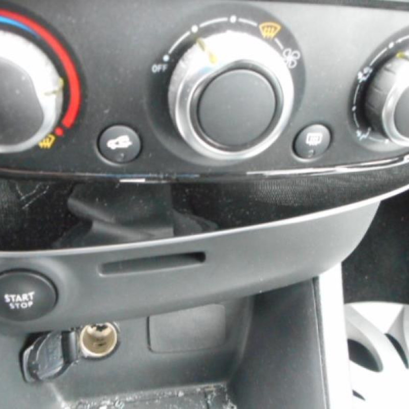 Serrure arriere droit RENAULT CLIO 4 Photo n°10