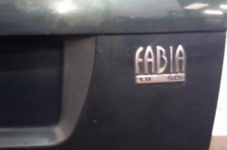 Malle/Hayon arriere SKODA FABIA 1