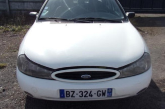 Retroviseur droit FORD MONDEO 1