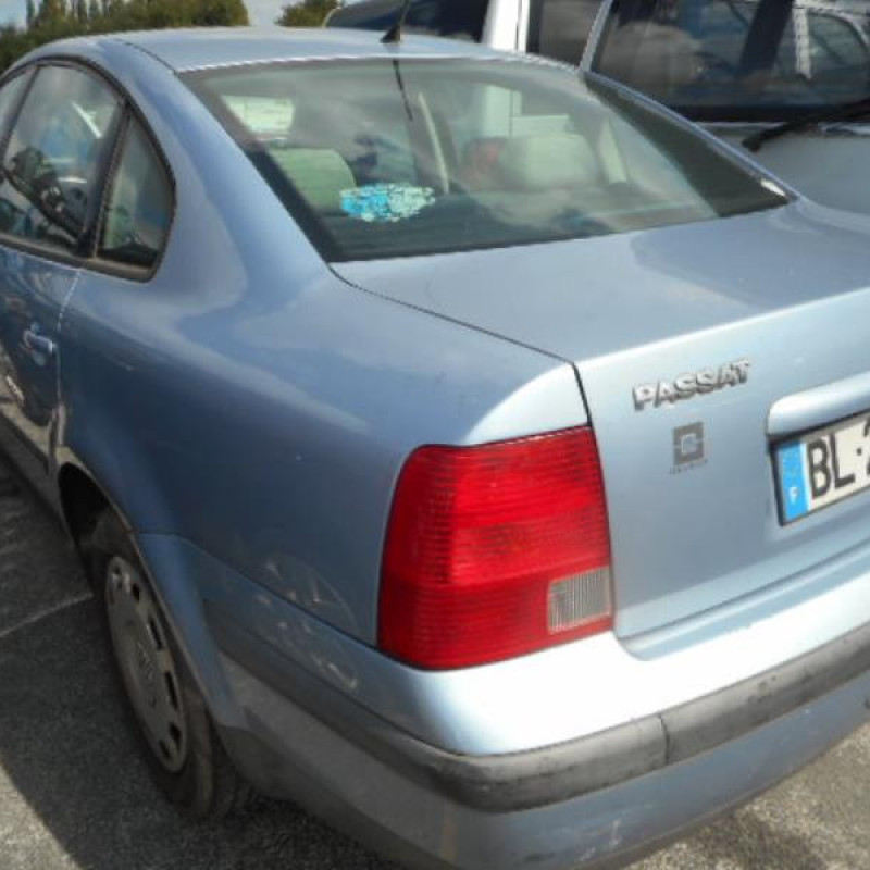 Renfort pare choc avant (traverse) VOLKSWAGEN PASSAT 4 Photo n°5