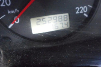 Renfort pare choc avant (traverse) VOLKSWAGEN PASSAT 4