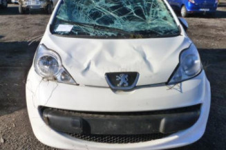 Serrure avant droit PEUGEOT 107