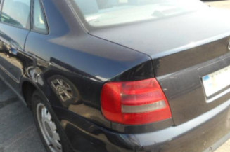 Porte arriere gauche AUDI A4 1