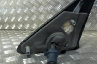 Retroviseur droit FORD MONDEO 1