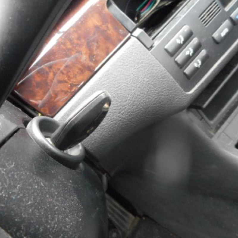 Serrure arriere droit BMW SERIE 3 E46 Photo n°11