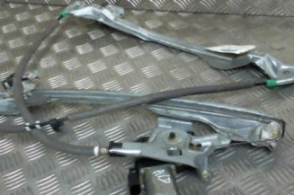 Leve vitre electrique avant droit FORD FOCUS 1 Photo n°1