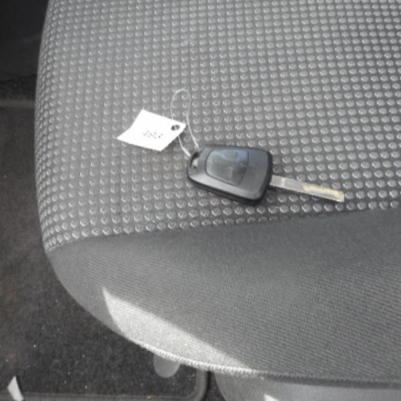 Ceinture avant droit OPEL CORSA D Photo n°12