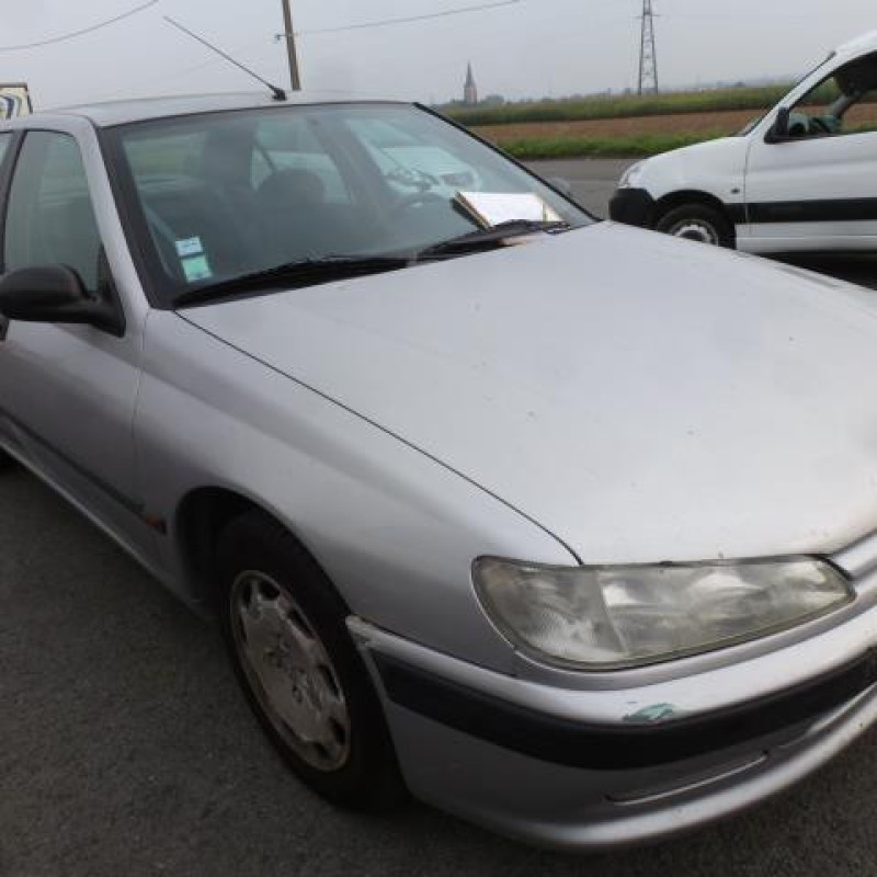 Serrure avant droit PEUGEOT 406 Photo n°4