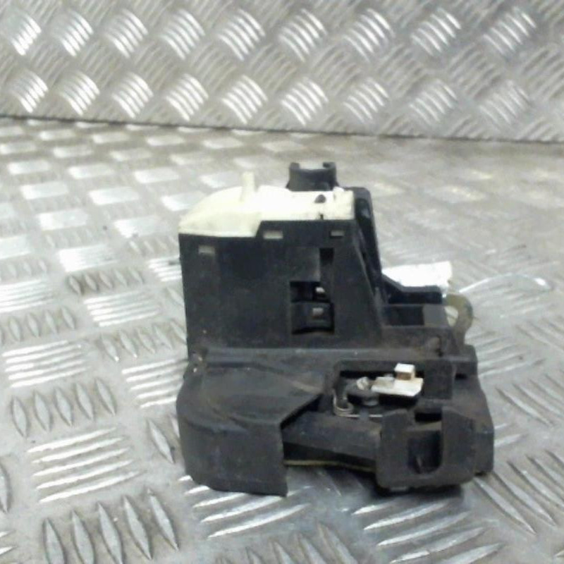 Serrure avant droit RENAULT CLIO 2 Photo n°2