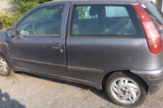 Retroviseur droit FIAT PUNTO 1