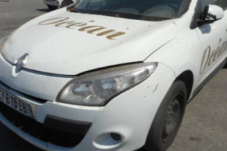 Bras essuie glace avant droit RENAULT MEGANE 3