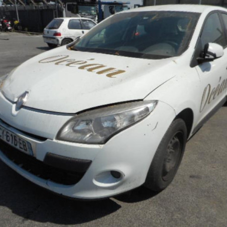 Bras essuie glace avant droit RENAULT MEGANE 3