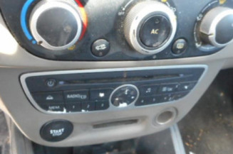 Bras essuie glace avant droit RENAULT MEGANE 3
