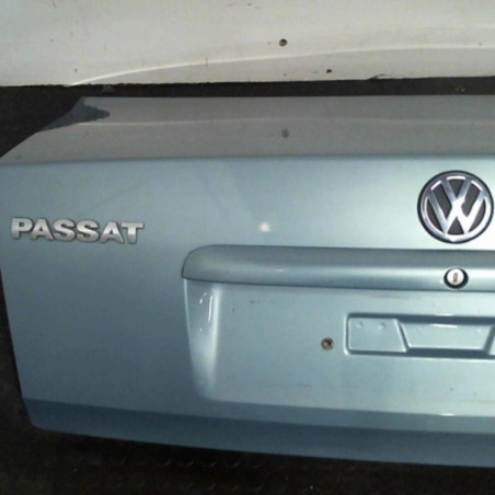 Malle/Hayon arriere VOLKSWAGEN PASSAT 4