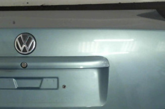 Malle/Hayon arriere VOLKSWAGEN PASSAT 4