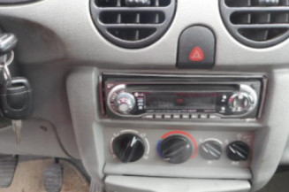 Poignee porte avant droit RENAULT KANGOO 1