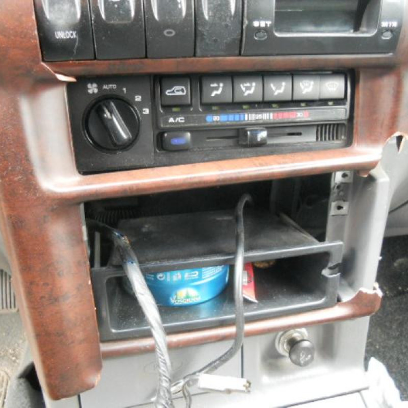 Capot DAEWOO MUSSO Photo n°7