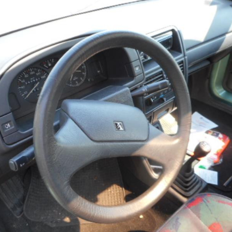 Retroviseur droit CITROEN AX Photo n°8
