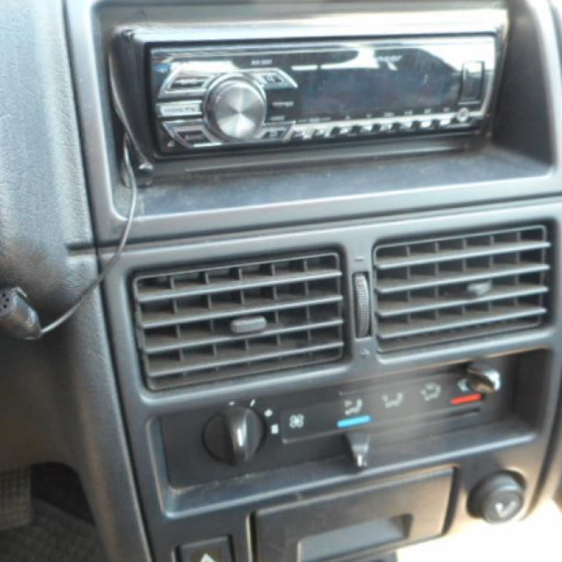 Retroviseur droit CITROEN AX Photo n°10