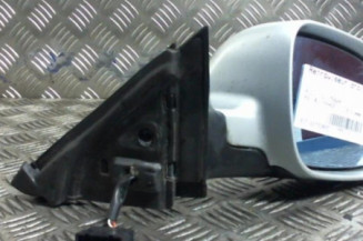 Retroviseur droit AUDI A3 1