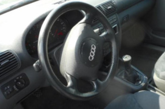Retroviseur droit AUDI A3 1