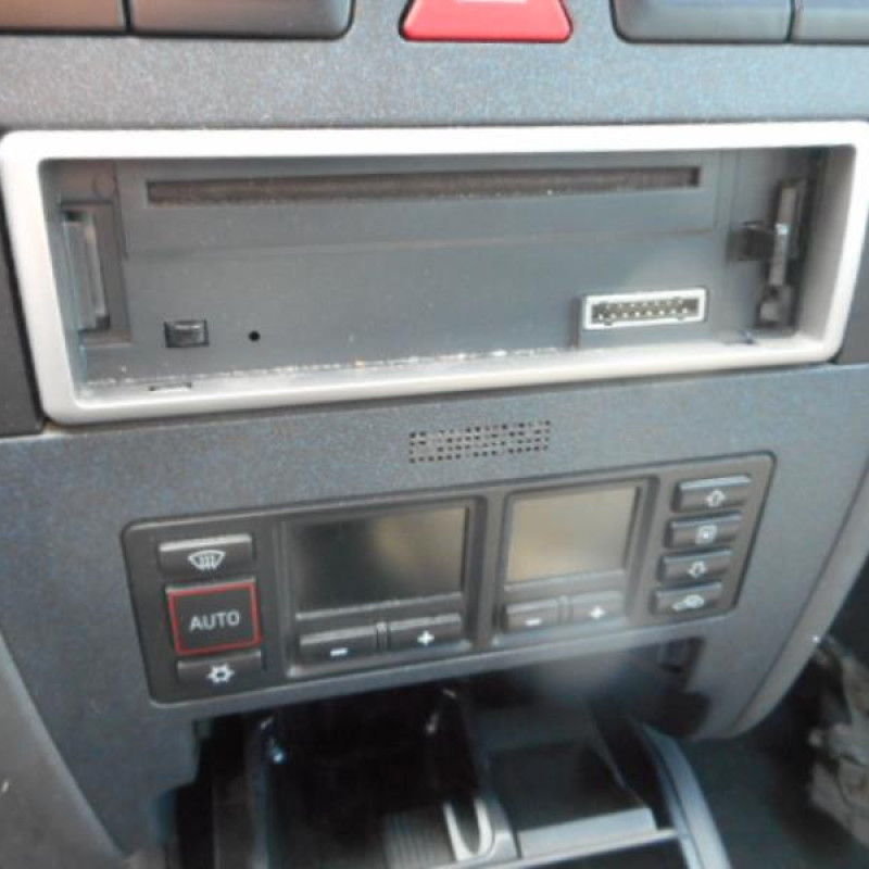 Retroviseur droit AUDI A3 1 Photo n°10