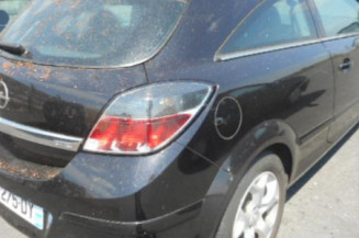 Serrure avant droit OPEL ASTRA H
