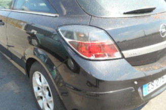 Serrure avant droit OPEL ASTRA H