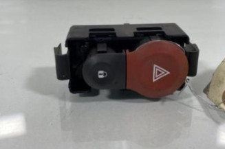 Bouton de warning RENAULT KANGOO 2 Photo n°1
