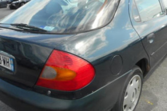 Retroviseur gauche FORD MONDEO 1