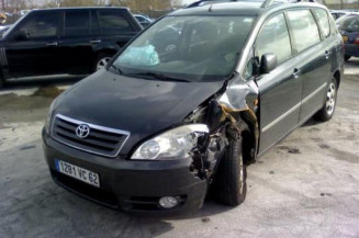 Porte avant droit TOYOTA AVENSIS VERSO