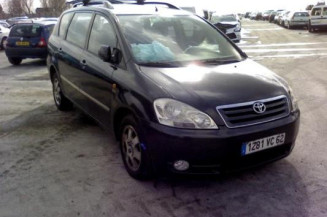 Porte avant droit TOYOTA AVENSIS VERSO
